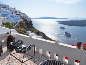 Villa Fegari Santorini Greece