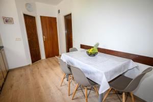 Apartment Nikol