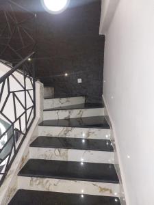 Villa spacieuse au centre de Mostaganem avec piscine