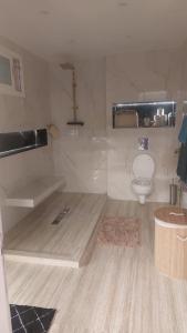 Villa spacieuse au centre de Mostaganem avec piscine