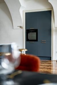 Main Square Apartments