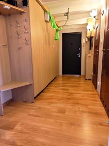 Przestronny Apartament 86m2 w Centrum przy Parku ,Idealny dla rodzin ,2 łazienki , TV 85 , Parking