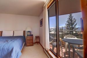 432 Marina Place