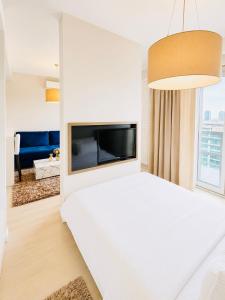 Premium Central Warsaw Aparthotel Suite