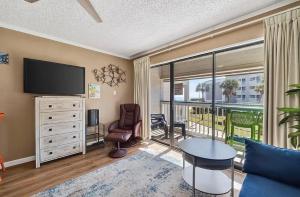 Seawall Breeze One bedroom Condo in Galveston