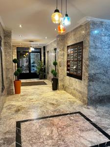 family comfort near Beach, Cafés & Restaurants