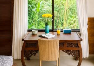 Jungle Hideaway Villas 3 - River Cafe