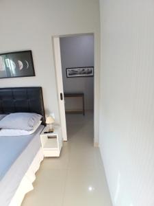 Casa c AR-condomínio prox ParkShopping Cpo Grande-CS2