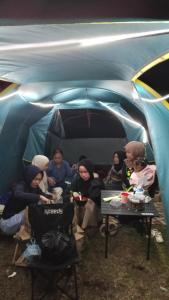Tenda Premium Pantai Madasari