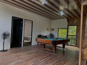 Almendro house playa Panamá
