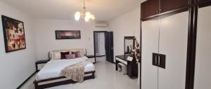 City Crown Suite