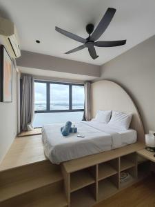 Tatami Design Homestay 2BR unit seaview sunset Danga Bay
