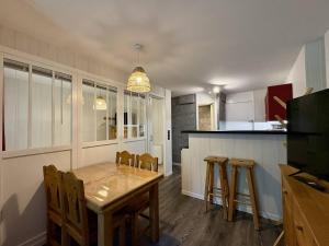 Appartement charmant proche des pistes - 4 pers. - FR-1-356-561