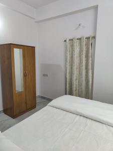 Ajantha Homestays 3BHK in Hyderabad - West