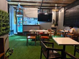 Comfy 2 BHK Apartment in Central Male
