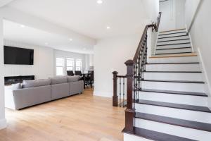 Beautiful and Spacious 3BD Condo in Somerville