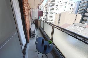 GACA-6, newly opened, accommodates up to 7 people, 15-minute walk from Dotonbori, WiFi available