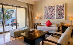 One Bedroom Suite- Club Casa Dorada at Medano Beach
