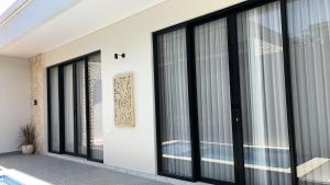 Modern 2 Bedroom Villa Cemongkak Near Dreamland