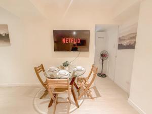 2BR Condo in paranaque with balcony near NAIA