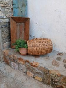 Maroneia Stone Studio