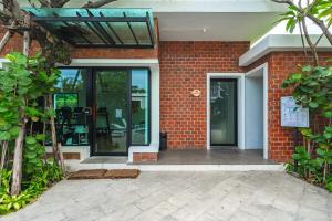 Walk Rawai Beach Pool Balcony the title c222
