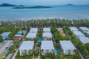 Walk Rawai Beach Pool Balcony the title c222