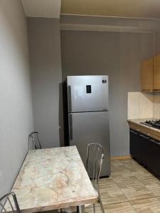 Cozy Rental Near Metro