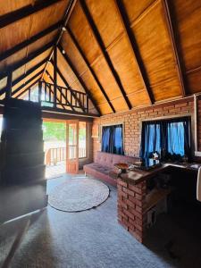 Wild Roots Cabana Arugambay