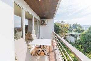2BR Sea View Condo Near Patong Beach bayshoreC265