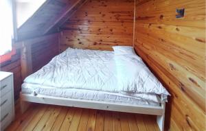 2 Bedroom Amazing Home In Wicie