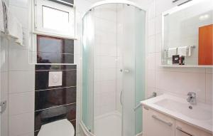 Awesome Apartment In Brela With Swimming Pool