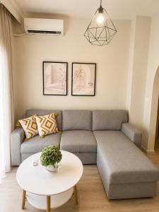Cozyhome 5 KAMARA