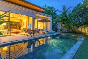 Famous Trichada Resort BangTao V91