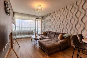 Lelle Marine-Hanna Pool Apartment - Happy Rentals