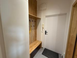New cozy apartment with parking Vitezna