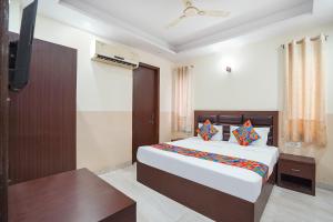 FabHotel Sapphires