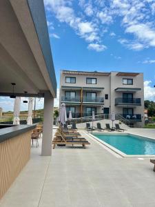 Calma Luxury Suites