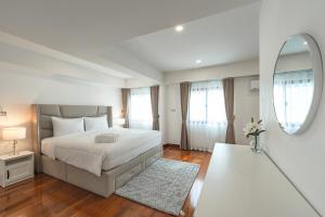 Brand-New Luxury Villa Stunning Retreat V154