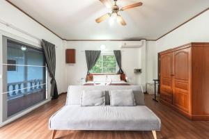 1BR Relaxed Stay Near Beach & Garden V206