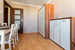 Opata Hackiego Urban Stay Apartment by BookingHost
