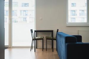 Quiet Spacious Business Suite with On-Site Parking