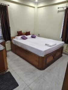 Peaceful Home Stay Kolkata AC Room A