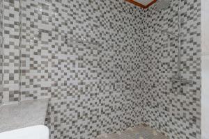 5BR Near Promthep Cape and Naiharn Beach V324