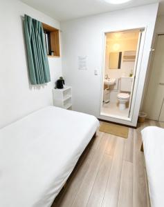 浅草花日美居 Asakusa Hanahi 103 Twin Bedroom Asakusa Temple 4 min walk Direct access to Narita Haneda Airport