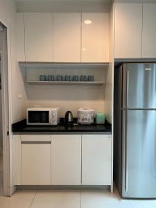 Entire 3Bedroom Townhome, shared swimming pool in Sukhumvit, 2904