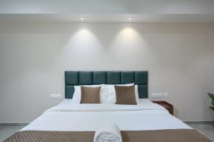 Urban Bliss - Modern and Stylish 1plus1BHK by Reach Homes