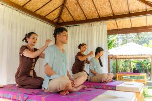 Holiday Inn Express Phuket Patong Beach Central by IHG