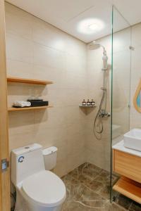 FLC Condotel cao cấp Gần Biển, Đại học Quy Nhơn Quy Nhơn, ban công , bồn tắm, hồ bơi có phí, gần biển, trung tâm Quy Nhơn, nhiều hạng phòng