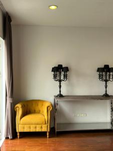 Entire 3Bedroom Townhome, shared swimming pool in Sukhumvit, 2942